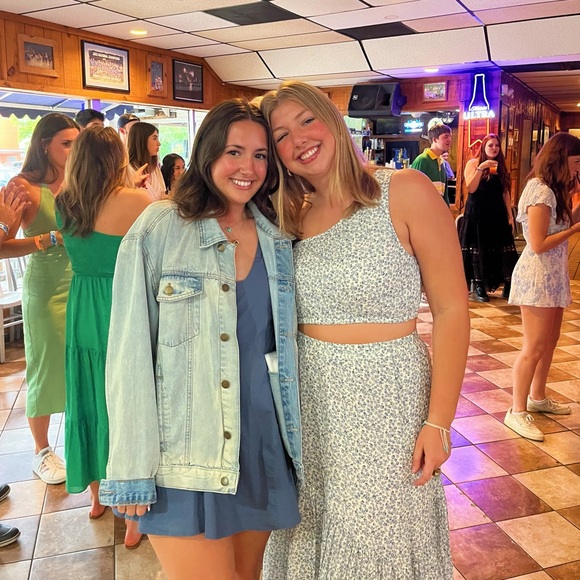 Meet your Posher, Georgia - Picture 3 of 6